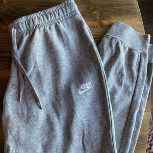 Brand new women’s Nike sweats